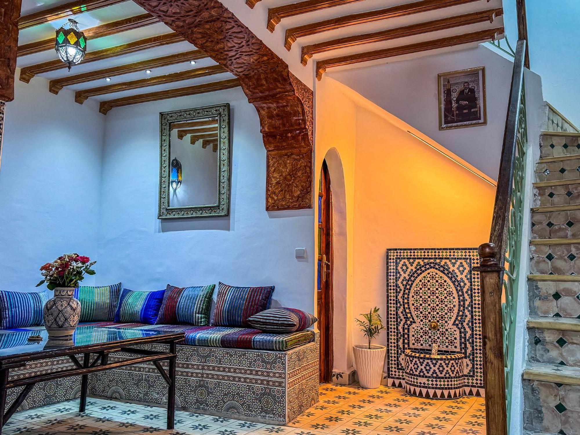 Dar Sharif Tanger Bed & Breakfast Екстериор снимка