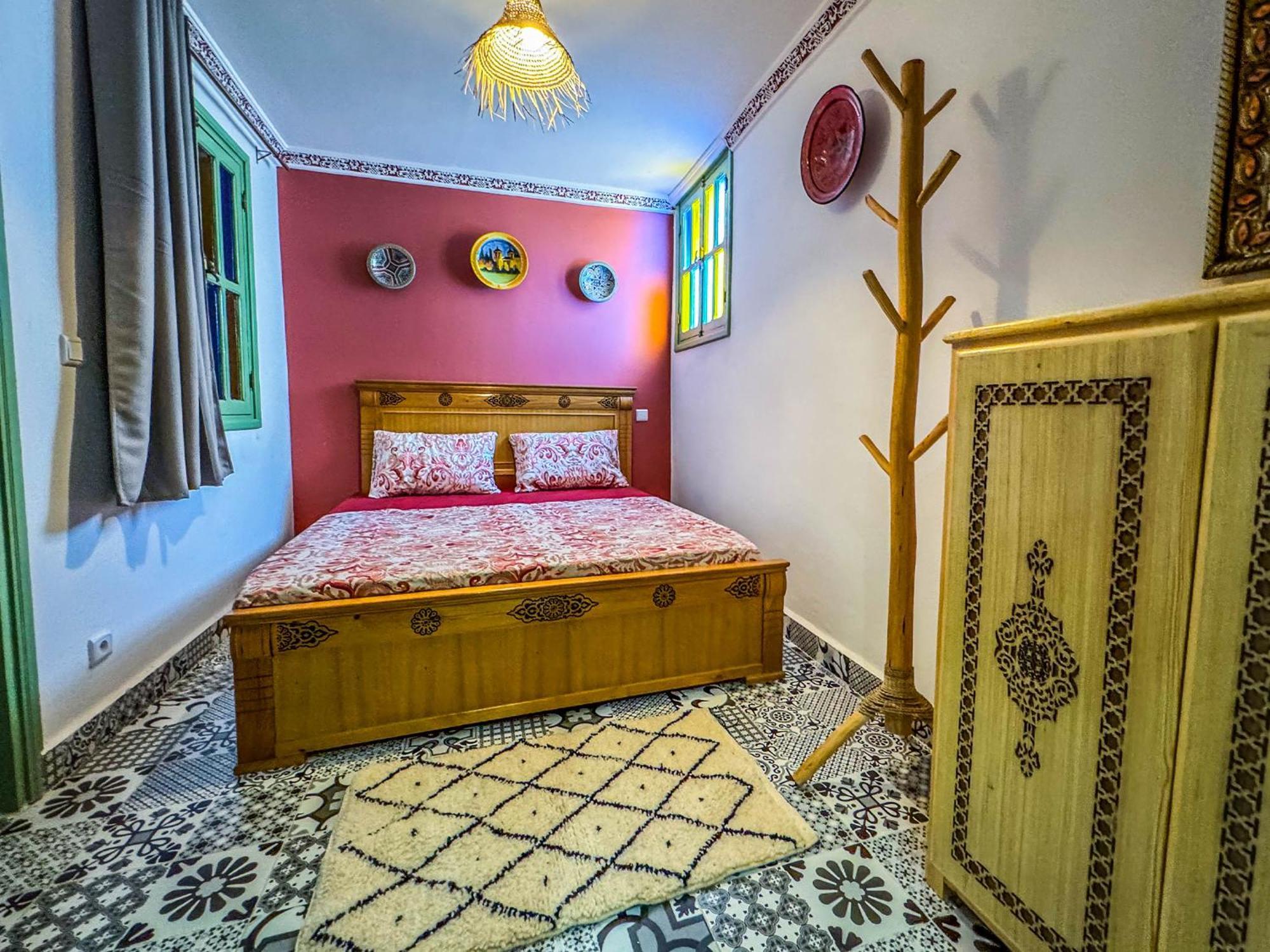 Dar Sharif Tanger Bed & Breakfast Екстериор снимка